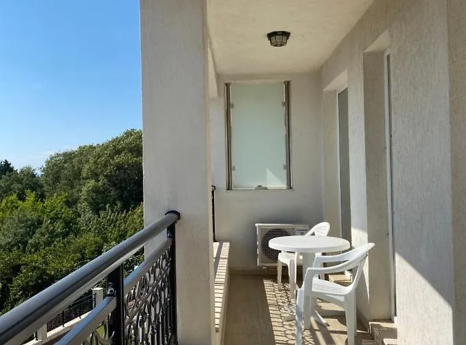 Private By The Sea With A Large Terrace In Hotel! * Поморие