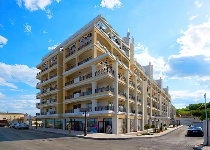 Апартамент Private By The Sea With A Large Terrace In Hotel! *