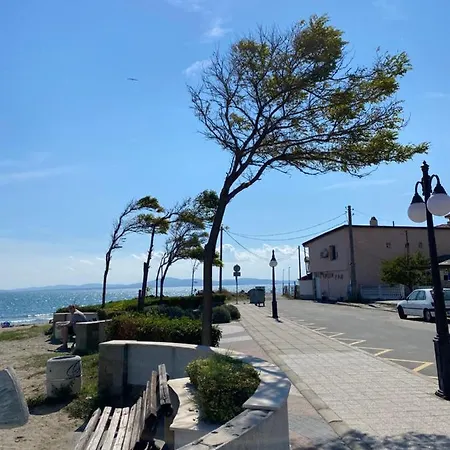 Private By The Sea With A Large Terrace In Hotel! ポモリエ