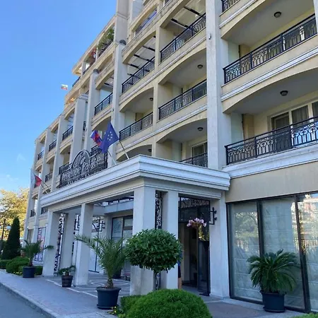 Private By The Sea With A Large Terrace In Hotel! アパート