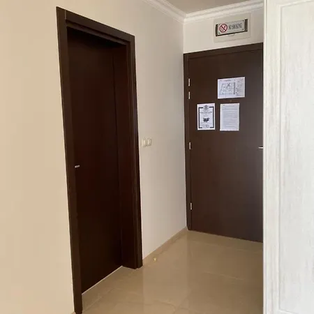 Private By The Sea With A Large Terrace In Hotel! *