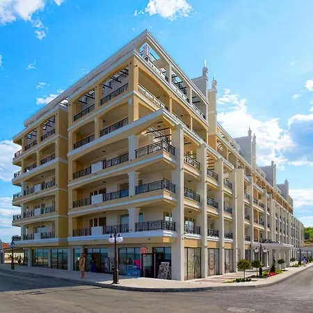 Apartman Private By The Sea With A Large Terrace In Hotel! *