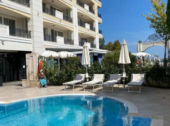 Private By The Sea With A Large Terrace In Hotel! * ポモリエ