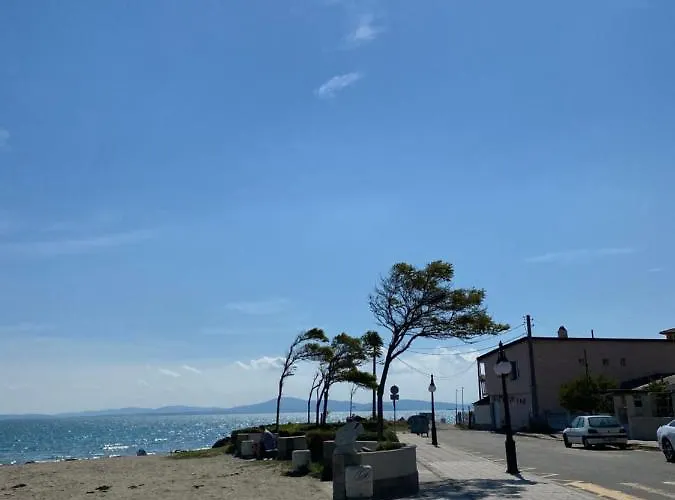 Private By The Sea With A Large Terrace In Hotel! *