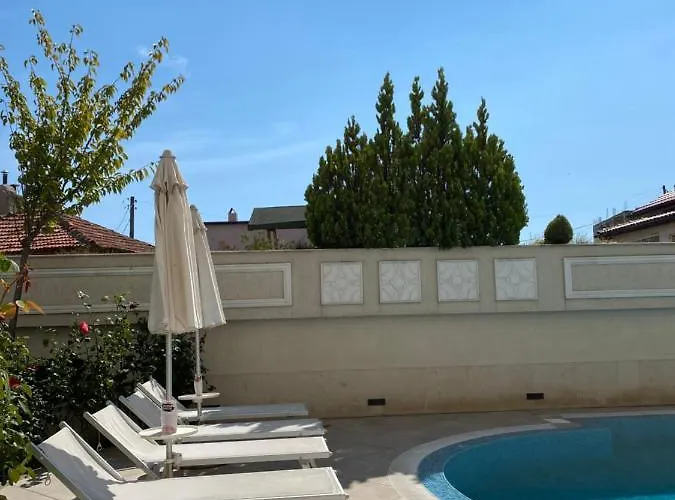 Private By The Sea With A Large Terrace In Hotel! Апартаменты Поморие