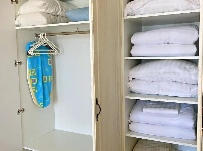 Апартаменты Private By The Sea With A Large Terrace In Hotel! Поморие